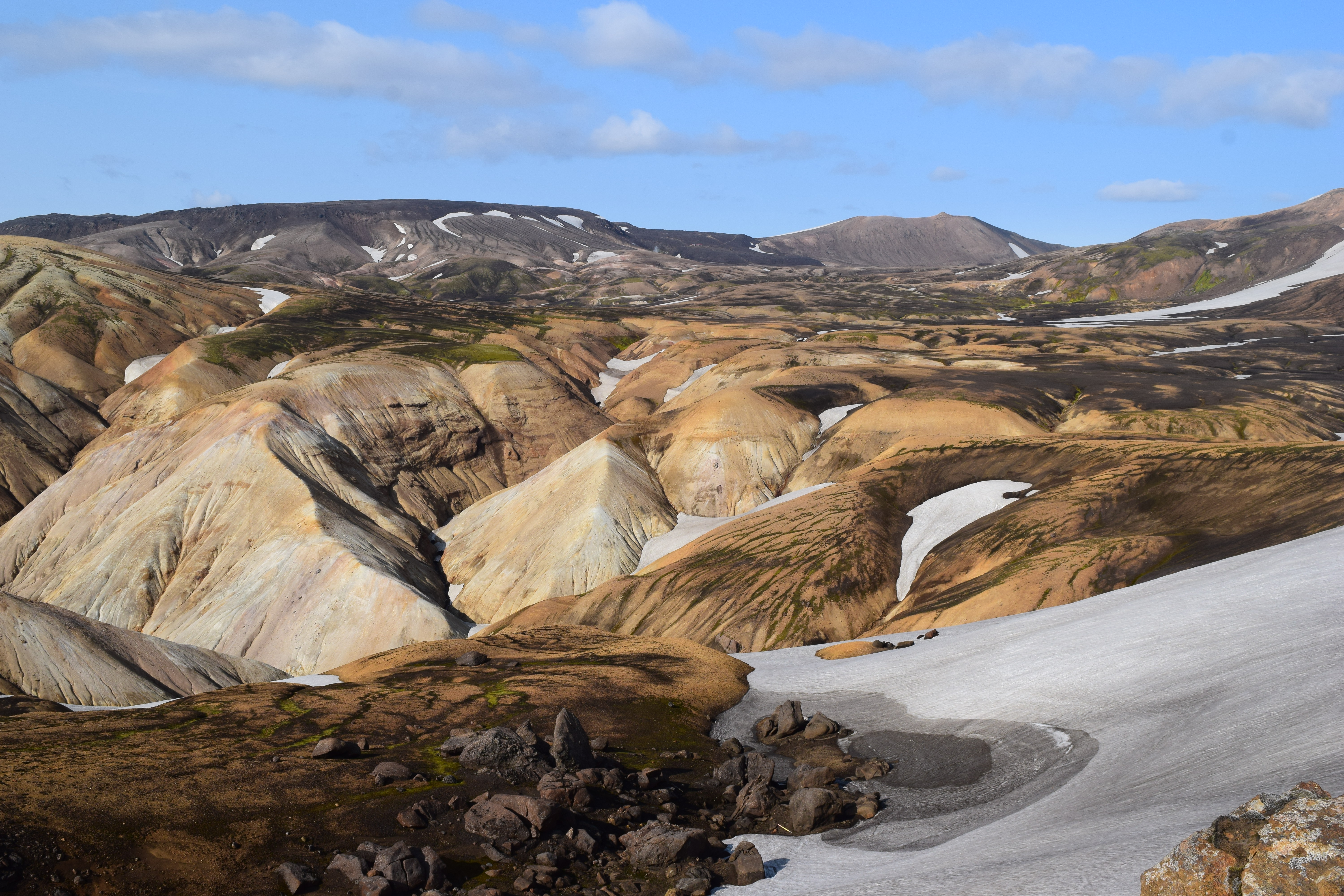 Paysage vallonné d'Islande 2023